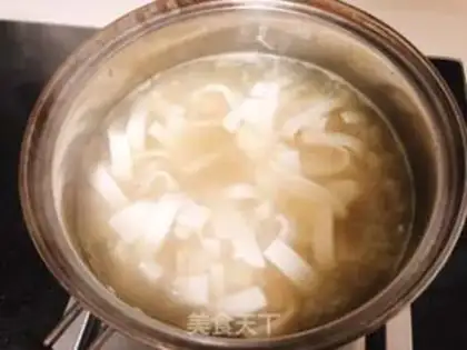 Make Egg tofu soup step 2
