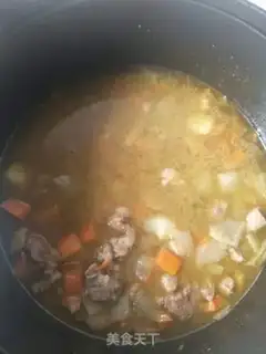 Make Hands on lamb rice step 5