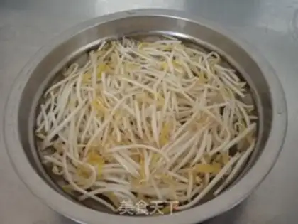 Make Silver sprouts, mushroom soup step 8
