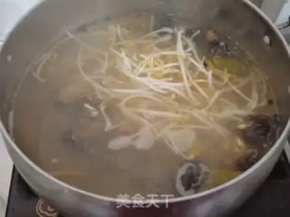 Make Red burning pig hoof step 1