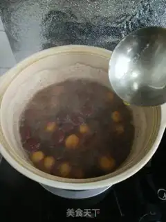 Make Red dates, red beans, soup step 6