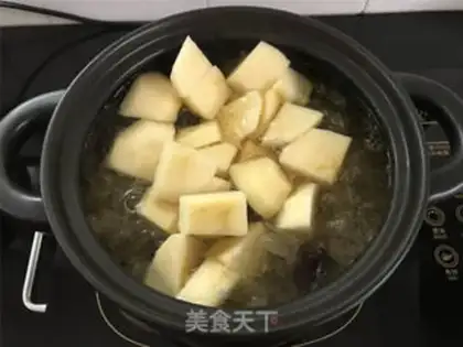 Make A silver spoon of apple date step 5