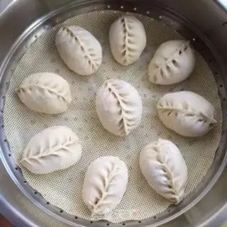 Make Poach buns step 7