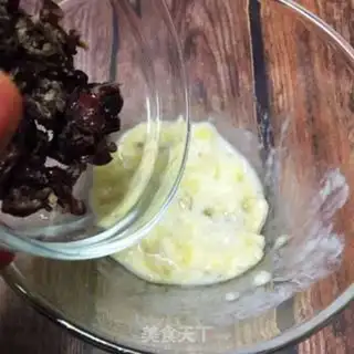 Make Skinned banana souffle step 3