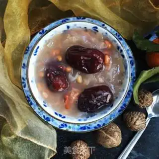 Make Silver-eared fruit porridge step 7
