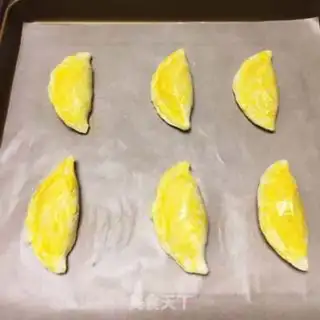 Make Skinned banana souffle step 7