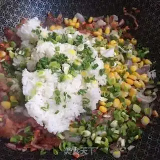 Make Weenie shrimp fried rice step 5