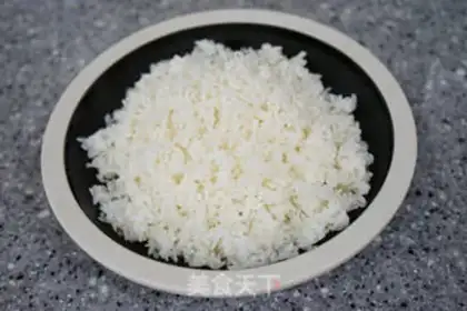 Make Weenie fried rice step 0
