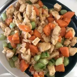 Make A low-calorie chicken step 4