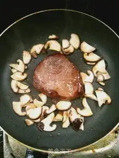 Make Black pepper steak step 0