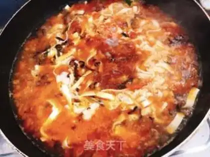 Make Tomato tofu egg soup step 3