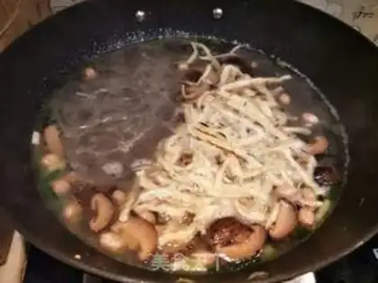 Make Eggcake fan soup step 6