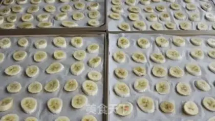 Make Baking banana chips step 3