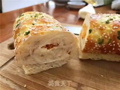 Make Onion pine rolls step 22