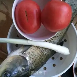 Make A common tomato fish step 0