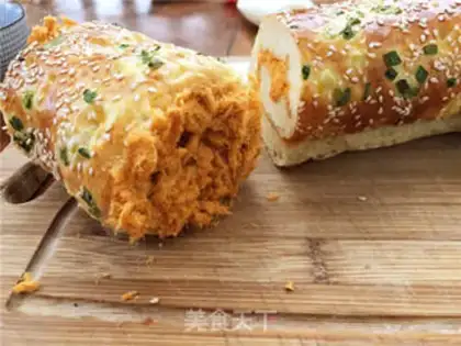 Make Onion pine rolls step 23