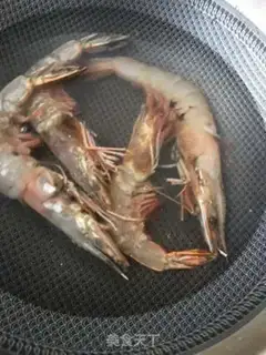 Make Shrimp fruit and vegetables salad step 0
