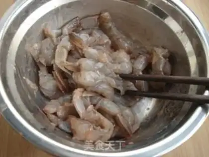 Make Fried phoenix shrimp step 2