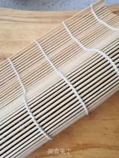 Make Sushi rolls step 5