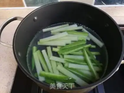 Make X-O RADISH step 1