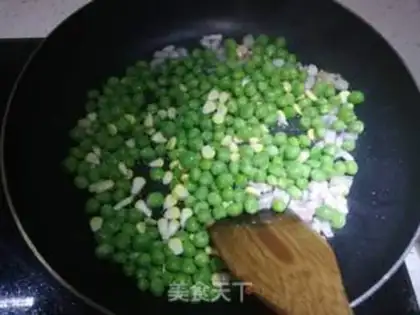 Make Peas corn fried meat step 3