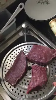 Make Boiled beef step 1
