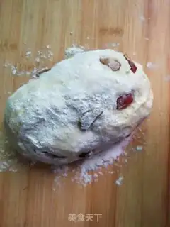 Make Red-tree red sugar buns step 7