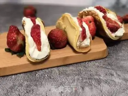 Make Strawberry cream cake step 11