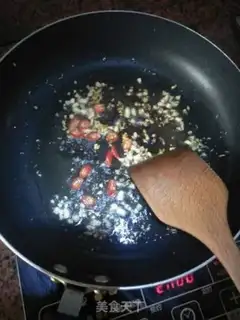 Make A hand tore step 2