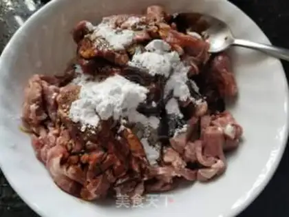Make Garlic fried lamb step 0