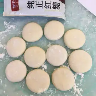 Make Red sugar cake step 8