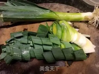 Make Garlic fried lamb step 2