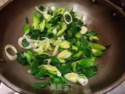 Make Garlic fried lamb step 3