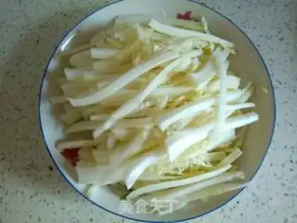 Make Cabbage carrots step 0