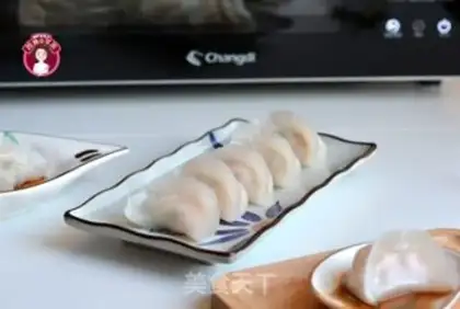 Make Delicious shrimp dumplings step 10