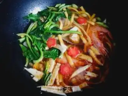 Make Three carrot noodles step 8