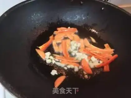 Make Mushroom fried Dutch beans step 1
