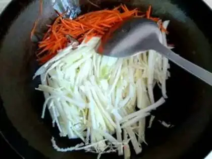 Make Cabbage carrots step 6