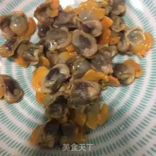 Make Pineapple with hair step 5