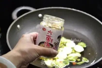 Make Tofu puffs step 3