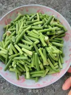 Make Garlic fried meat step 0