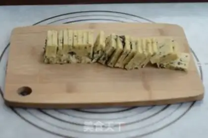 Make Sea-mass crackers step 6