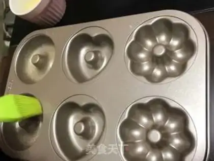 Make Chocolate doughnuts step 5