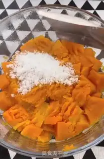 Make Pumpkin mini-basket step 0