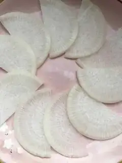 Make Weenie radish step 2