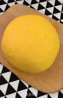 Make Pumpkin mini-basket step 4
