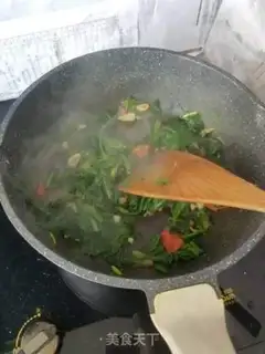 Make Eggs, spinach, rice powder step 5