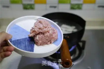 Make Tofu meat, six fungus step 2