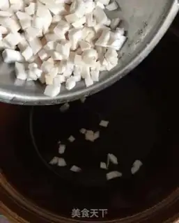Make Sweet coconut congee step 3