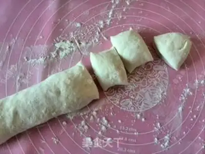 Make Tofu sea cucumber eggs step 7